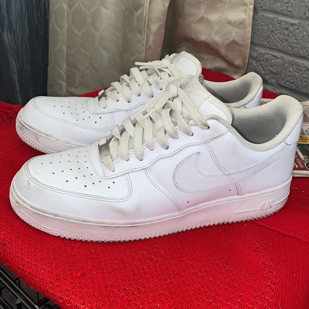 Af1 - Picture 2 of 6